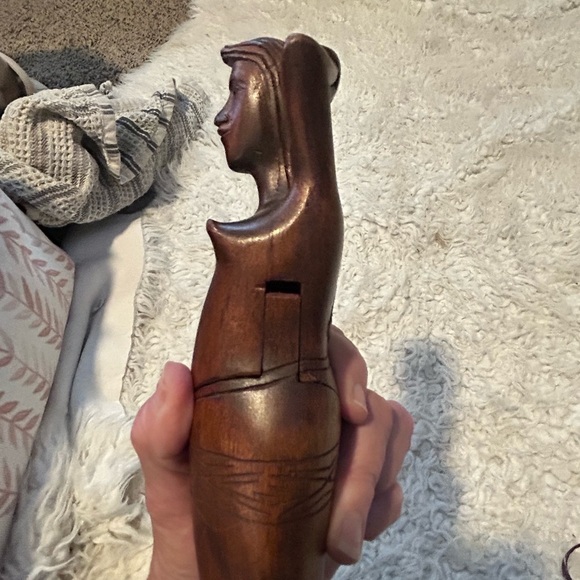 Hawaii Vintage Hand Carved Wooden Nude Woman Lady Nutcracker Folk Art Carving - Picture 12 of 15